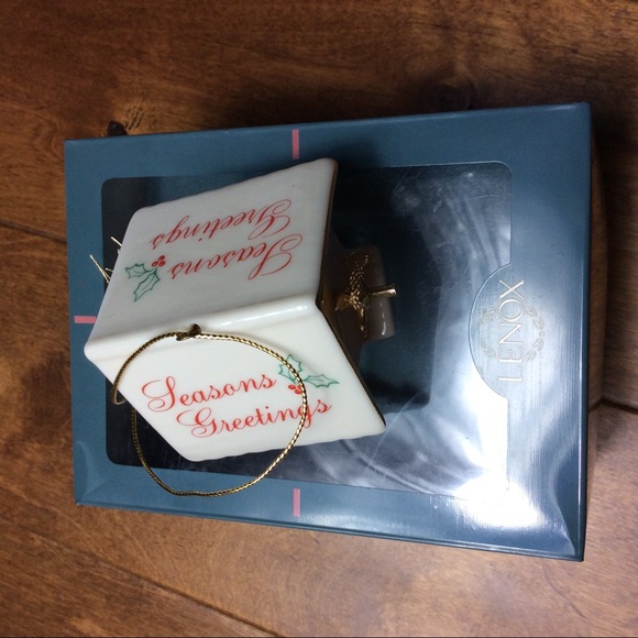 Collectible Lenox garden bird house ornaments - Picture 4 of 6